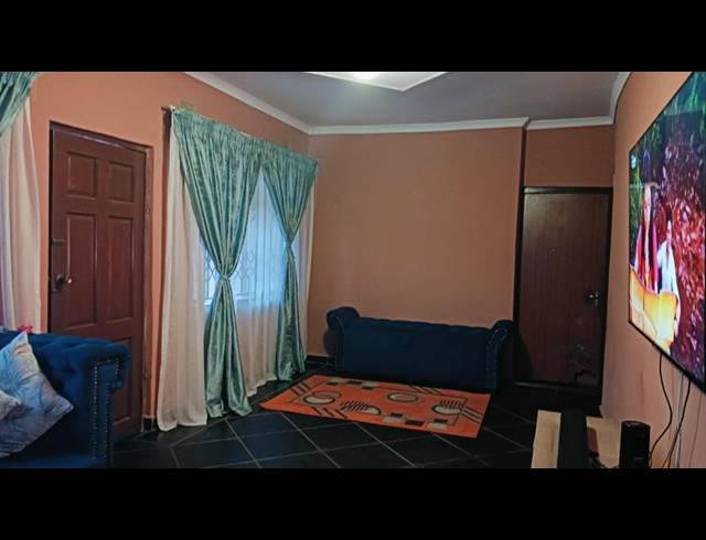 3 BEDROOM HOUSE FOR SALE IN SAVANNA PARK